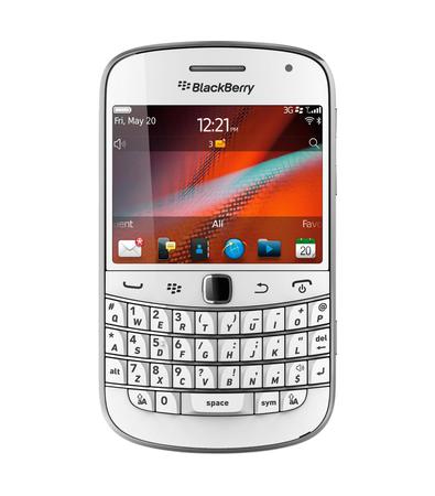 Смартфон BlackBerry Bold 9900 White Retail - Сорочинск